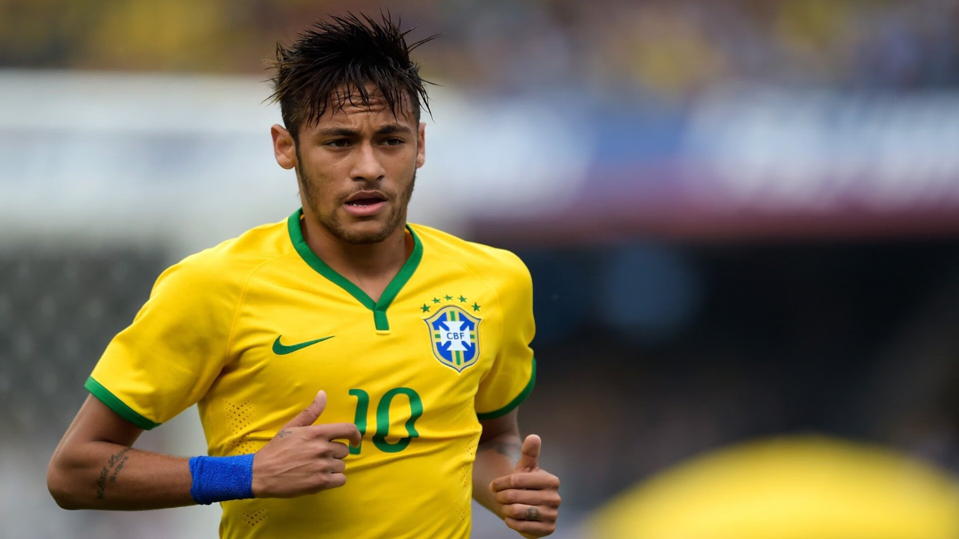 中超联赛球员表现神勇，技术风格全面发挥，中超球员大名单